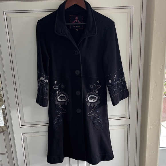 Johnny Was Black Gray Floral Embroidered Long Button Cotton Jacket Women Medium - Picture 2 of 16